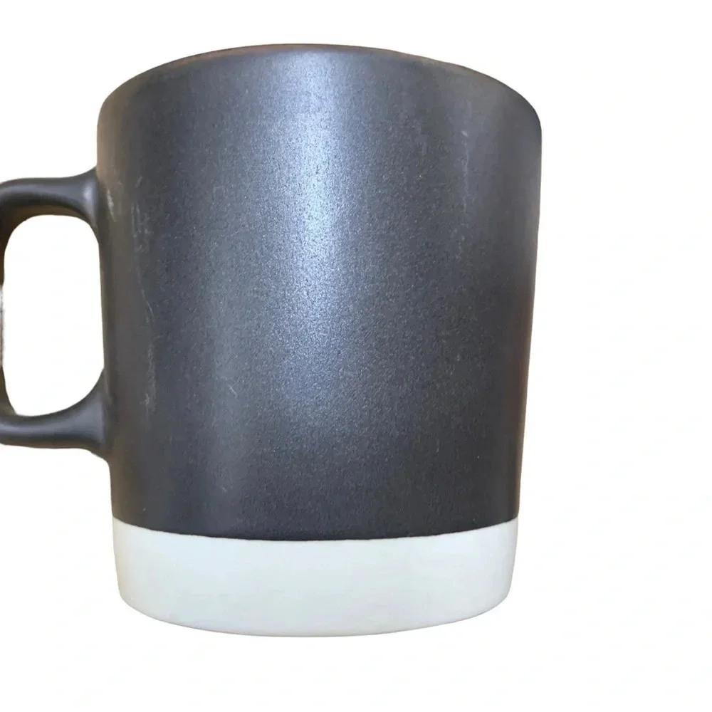 STARBUCKS 14 oz brown and cream coffee cup